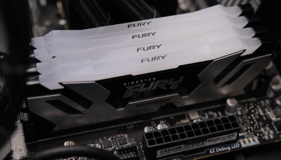 Đánh giá Kingston FURY Renegade 6400, quái thú tốc độ làng DDR5